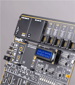 Mikroe MIKROE-3614 EasyPIC v8開發板